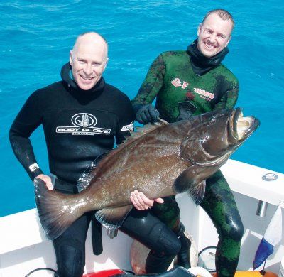 Polespearing_black_rock_cid.jpg