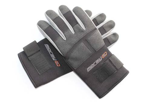 Moray Amara Glove Special