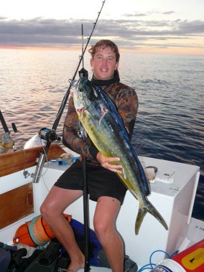 Spearfishing_mahi_mahi.JPG