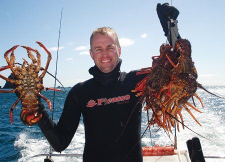 freediving for crayfish at great barrier nz1